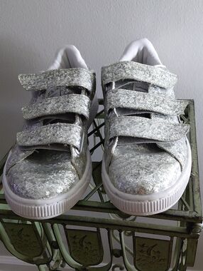 PUMA Silver Glitter Velcro Sneakers